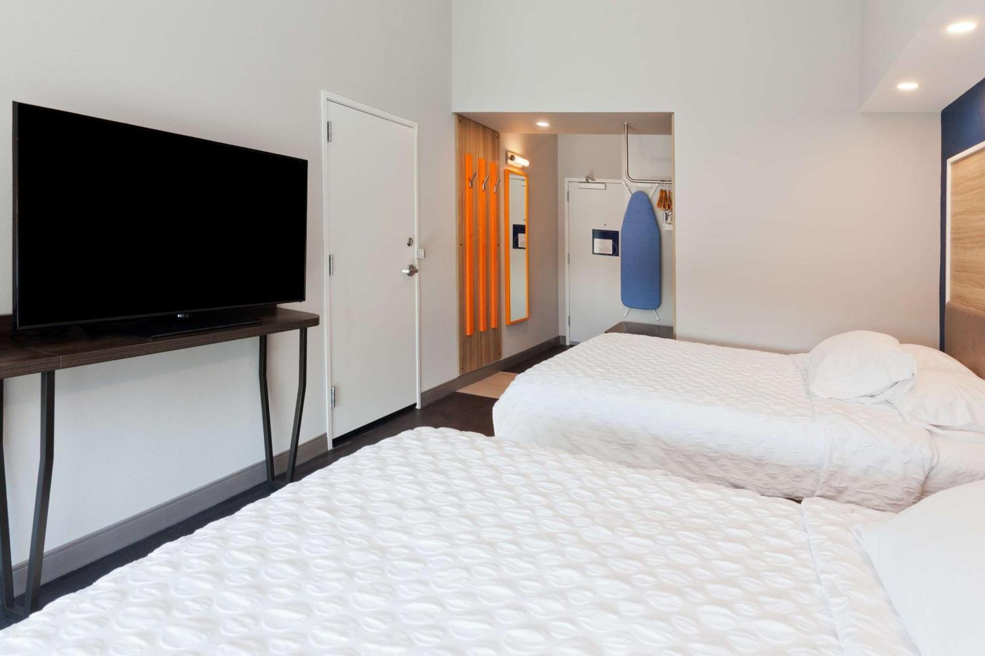 Tru By Hilton Auburn Hotel Kültér fotó